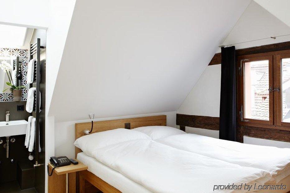 アルトシュタット ホテル ル ステラ ルツェルン 部屋 写真